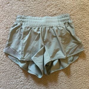 lululemon hotty hot shorts